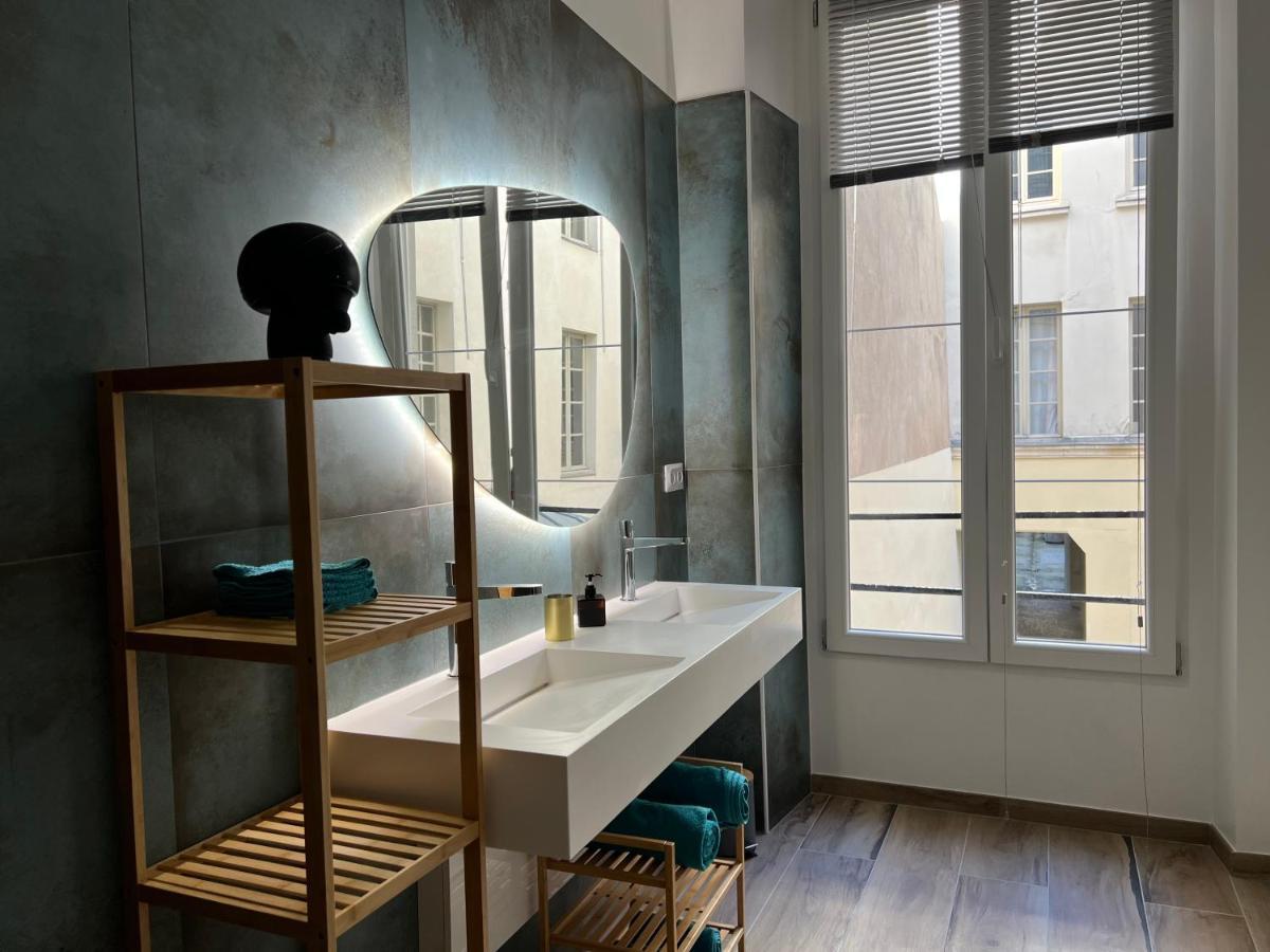 Marais Appartement 2 Chambres 2 Salles De Bain - Spa Jacuzzi ! Paris Ngoại thất bức ảnh